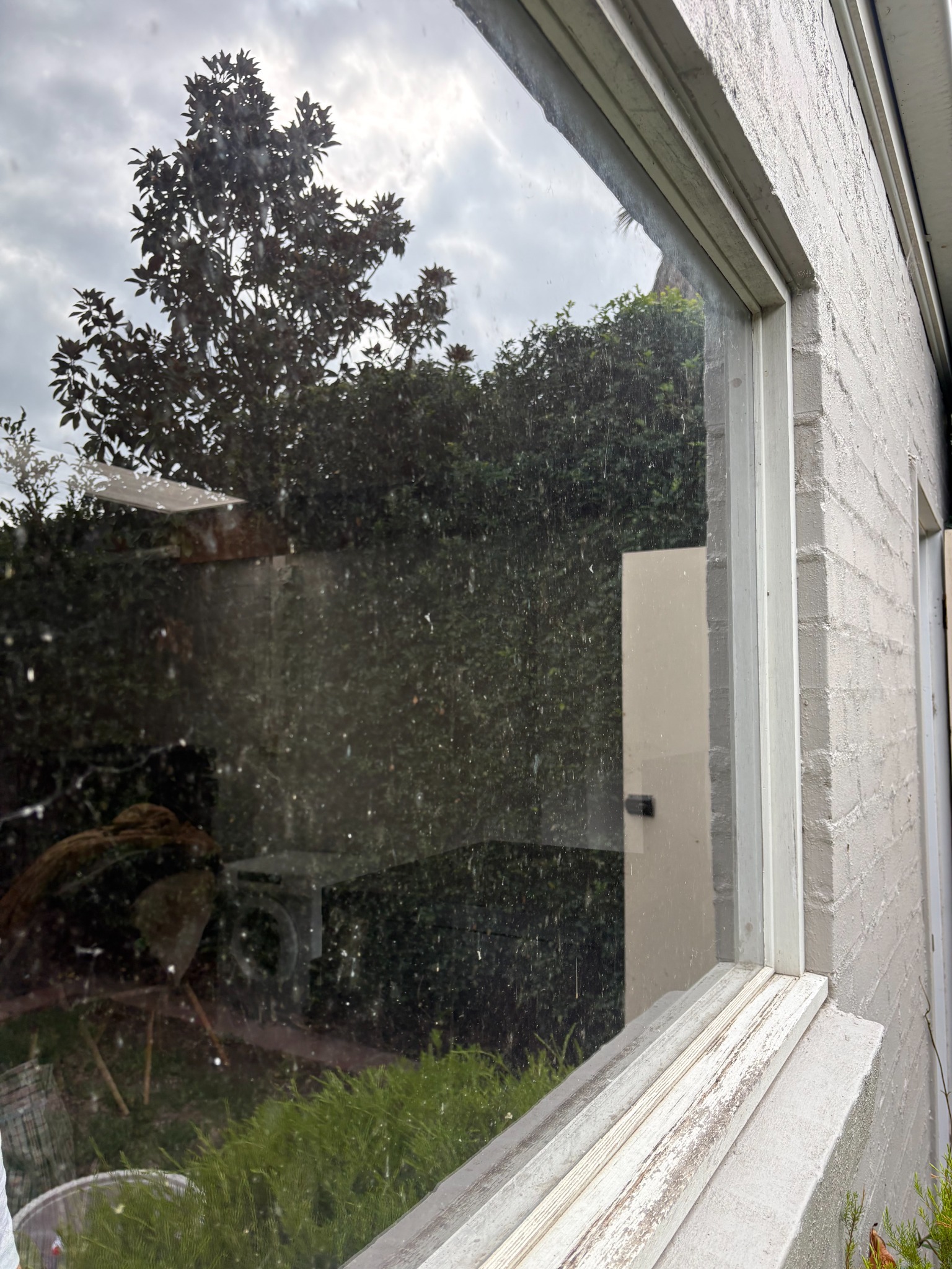 Before window cleaning result