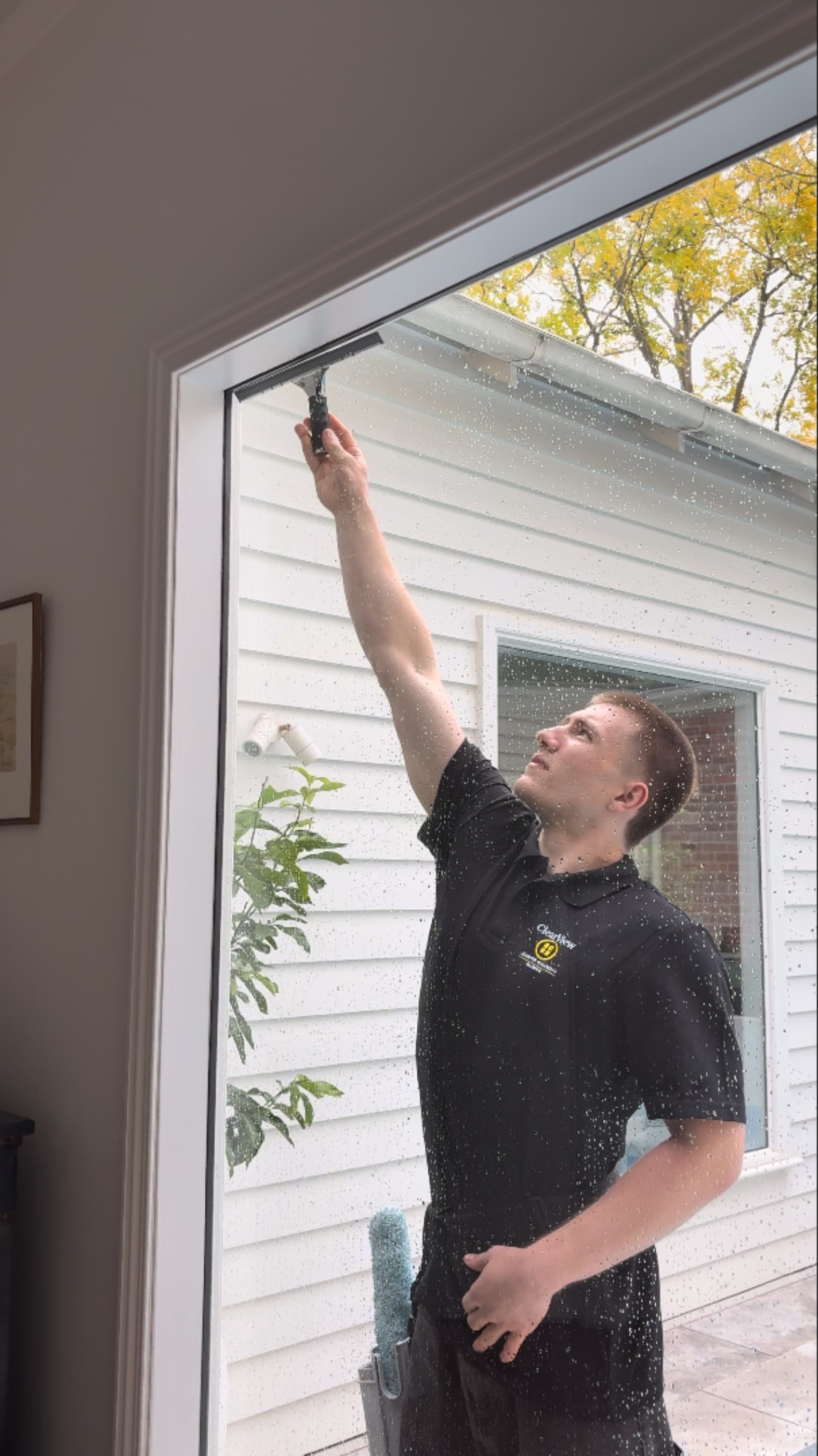 Clean residential window result by ClearView Bayside